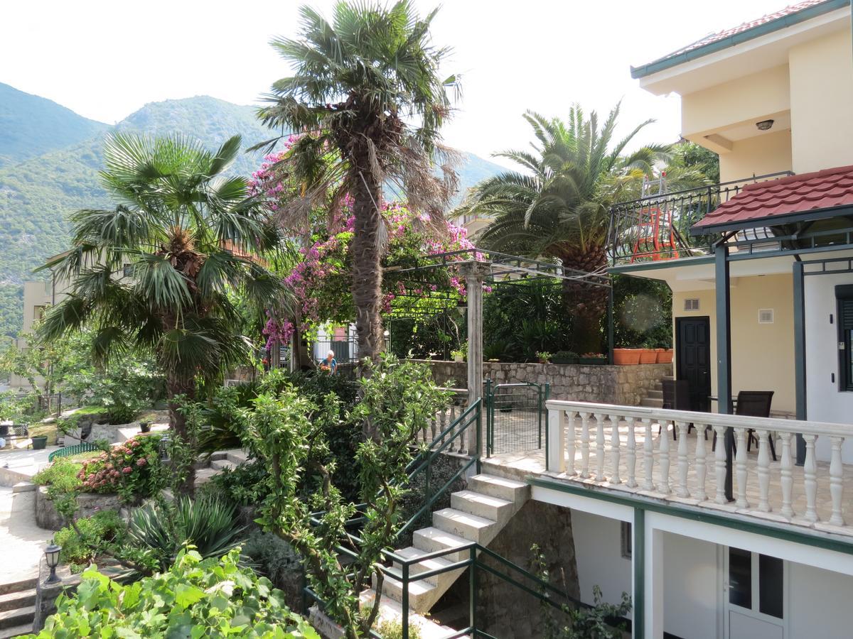 Apartment Capt Seferovic 2 Donji Morinj Dış mekan fotoğraf