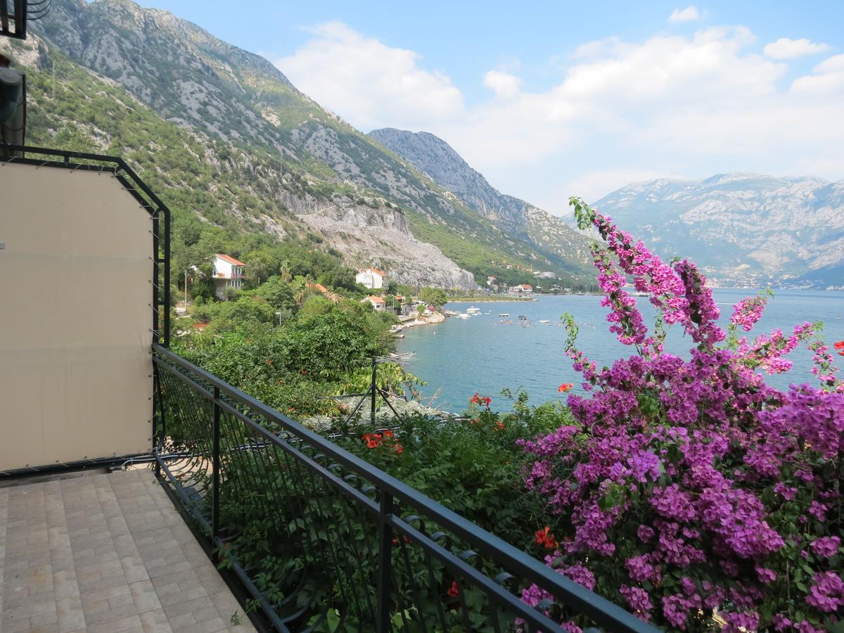 Apartment Capt Seferovic 2 Donji Morinj Dış mekan fotoğraf